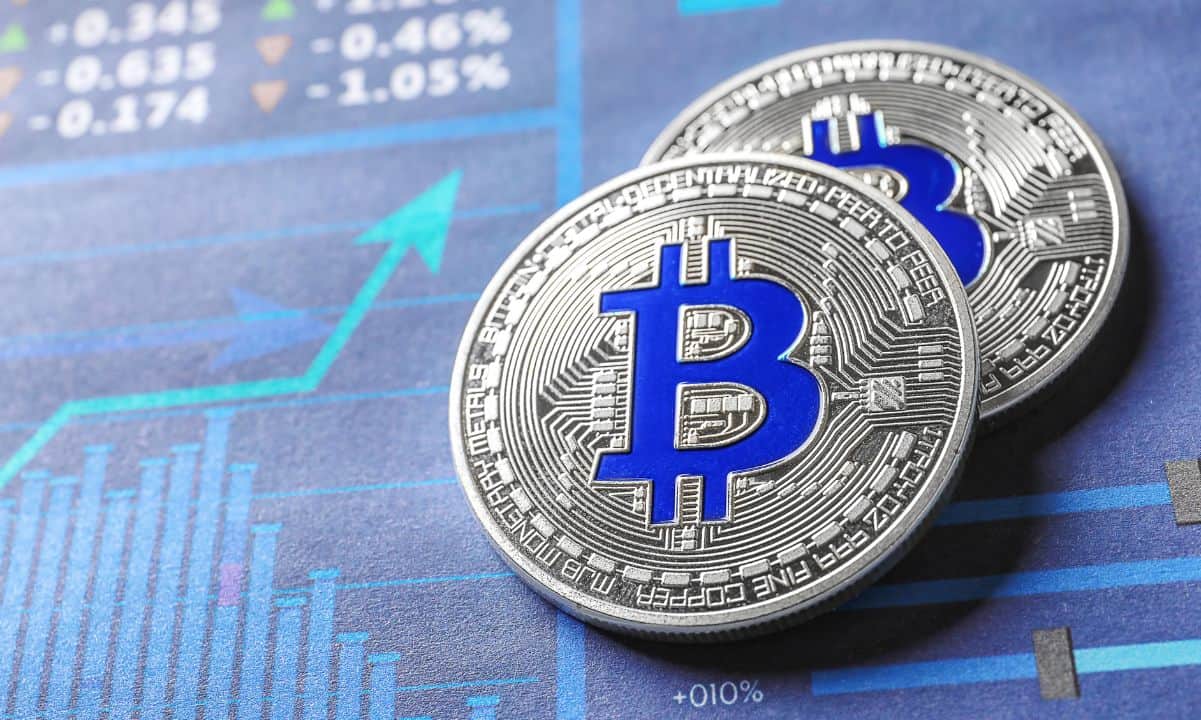 Bitcoin Dominates Fund Flows With $2.67B Influx, But Still Trails 2024's Peak